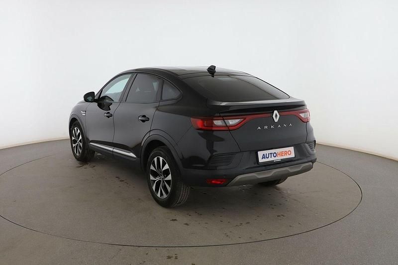 Usado Renault Arkana Intens 140 CV (102 kW) 2021 Negro SUV