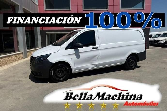 Blanco Usado 2022 Mercedes Vito Van | 20.475 € - Imagen 1/4