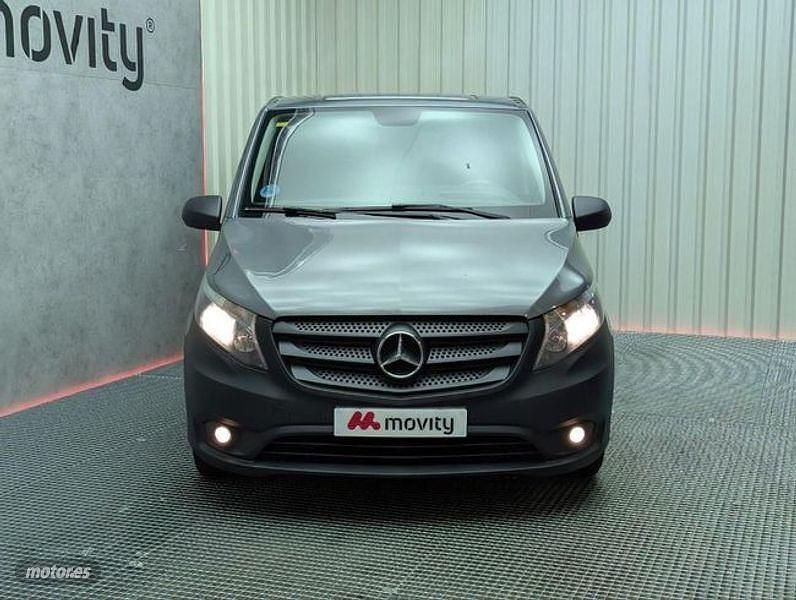 Usado Mercedes Vito 102 CV (75 kW) 2021 Gris Van