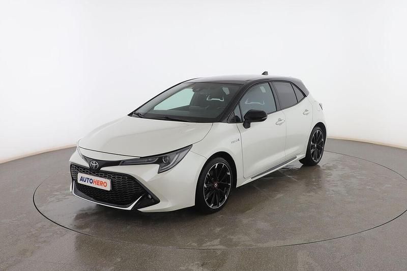 Usado Toyota Corolla Advance 184 CV (135 kW) 2021 Blanco Berlina