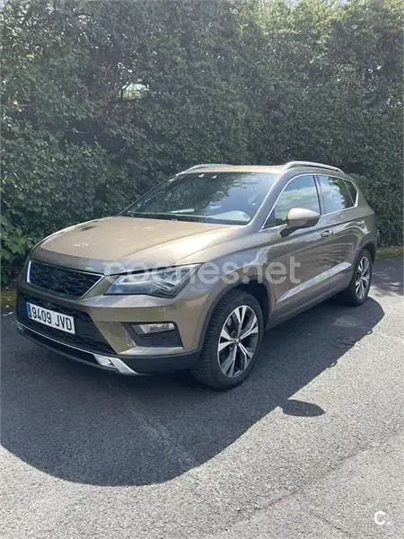 Usado Seat Ateca 4Drive 150 CV (110 kW) 2016 Marrón SUV