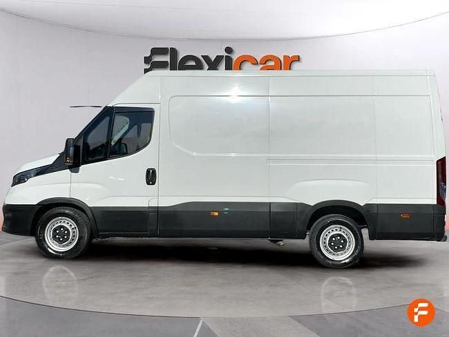 Usado Iveco Daily 156 CV (114 kW) 2022 Blanco Berlina