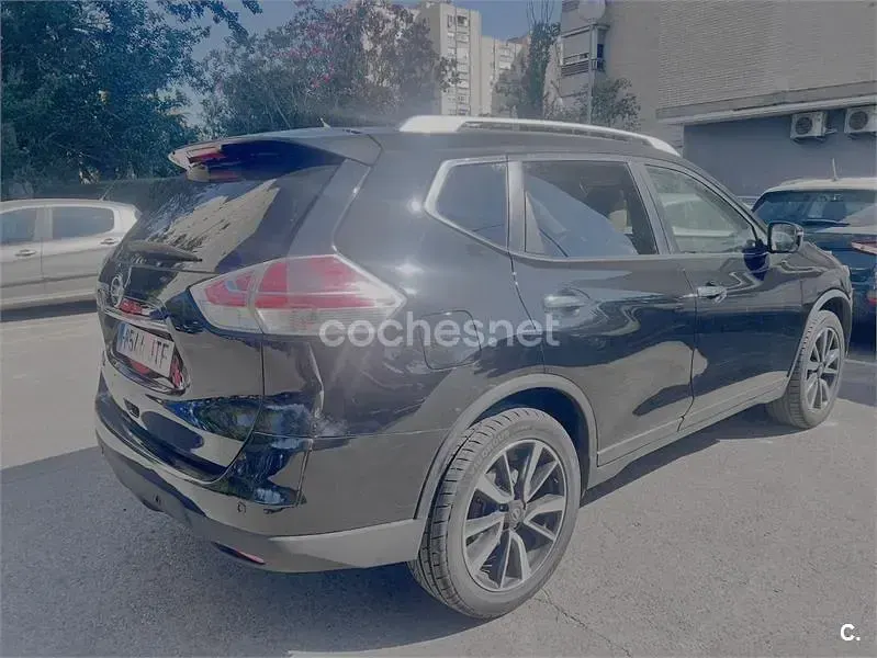 Usado Nissan X-Trail Tekna 130 CV (95 kW) 2016 Negro SUV