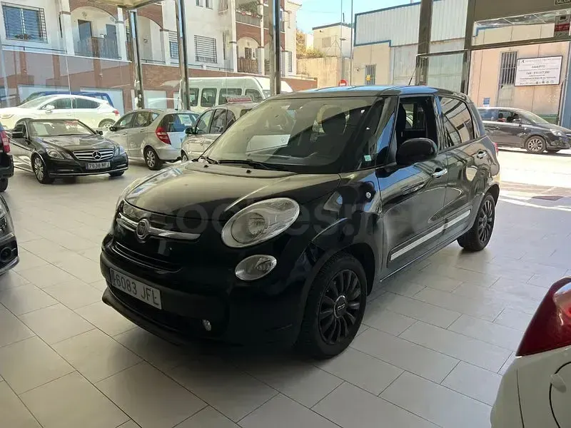 Usado Fiat 500L Trekking 85 CV (62 kW) 2015 Negro Monovolumen