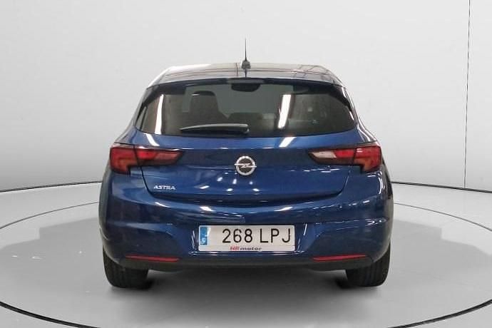 Usado Opel Astra GS Line 110 CV (80 kW) 2021