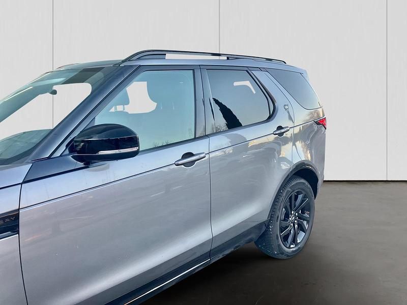 Usado Land Rover Discovery 5 Landmark 306 CV (225 kW) 2020 Portofino blue SUV