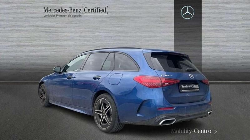 Usado Mercedes C300e 315 CV (231 kW) 2022 Azul Familiar
