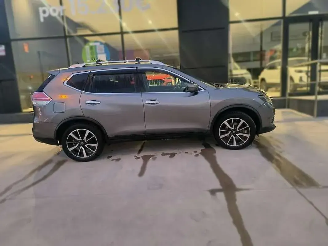 Usado Nissan X-Trail N-Connecta 131 CV (96 kW) 2017 Gris SUV
