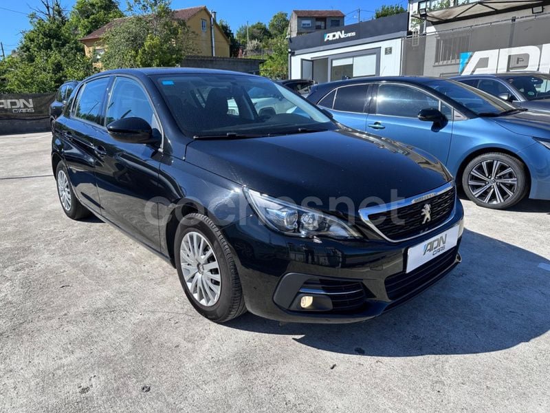 Negro Usado 2017 Peugeot 308 Business-Line Berlina | 10.500 € (Precio justo) - Imagen 1/4