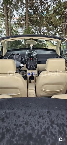 Usado VW New Beetle 102 CV (75 kW) 2008 Negro Utilitario