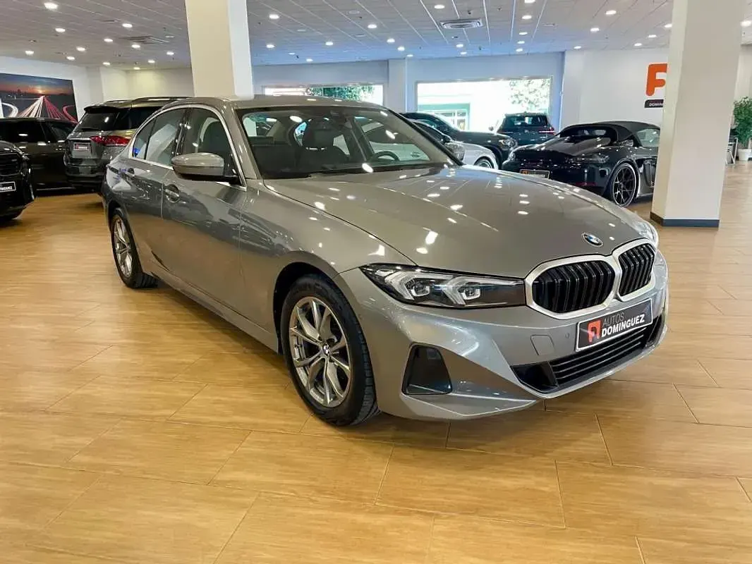 Usado BMW 320 190 CV (139 kW) 2023 Gris Berlina