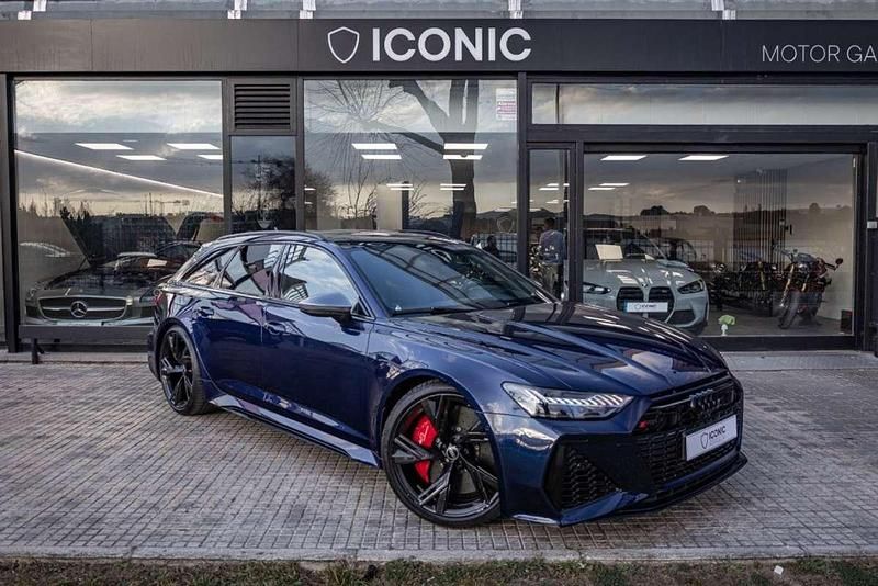 Usado Audi RS6 600 CV (441 kW) 2020 Azul Familiar