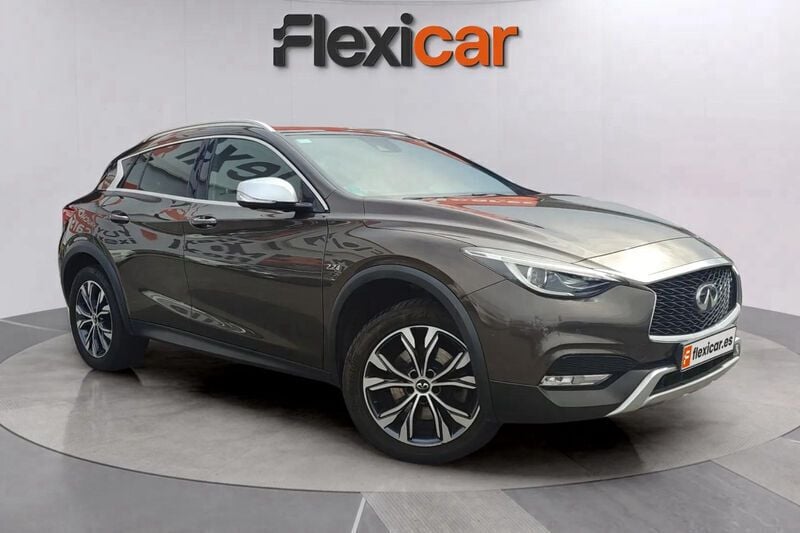 Marrón Usado 2017 Infiniti QX30 Premium SUV | 15.890 € - Imagen 1/4