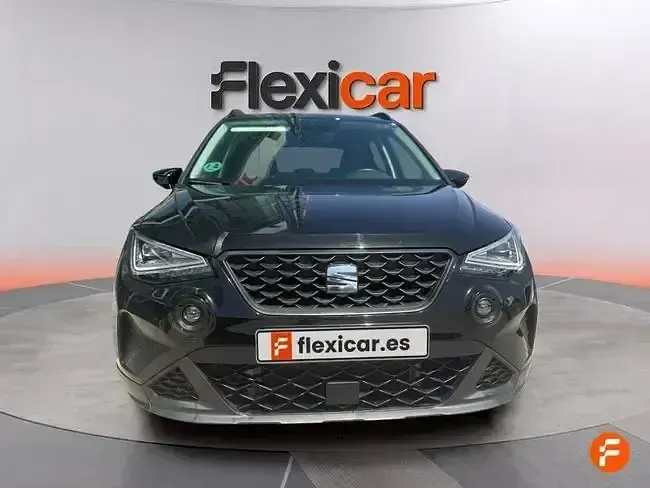 Usado Seat Arona Style 115 CV (84 kW) 2025 Negro SUV