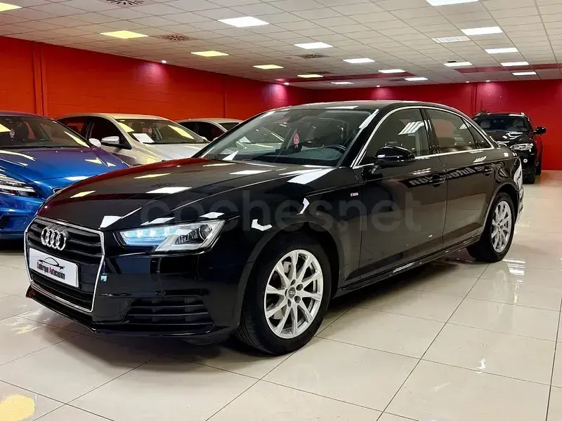 Usado Audi A4 Advanced Plus 150 CV (110 kW) 2020 Negro Berlina