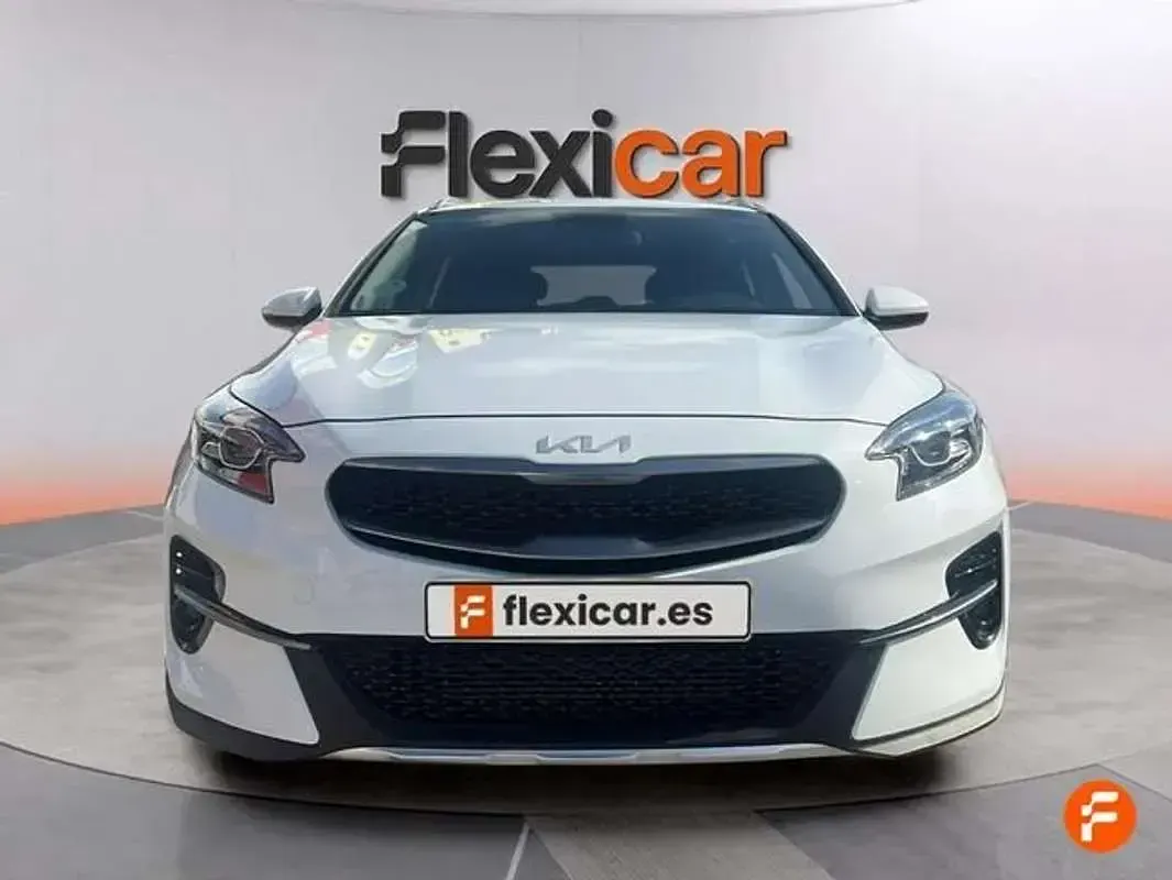 Usado Kia XCeed 120 CV (88 kW) 2021 Blanco SUV