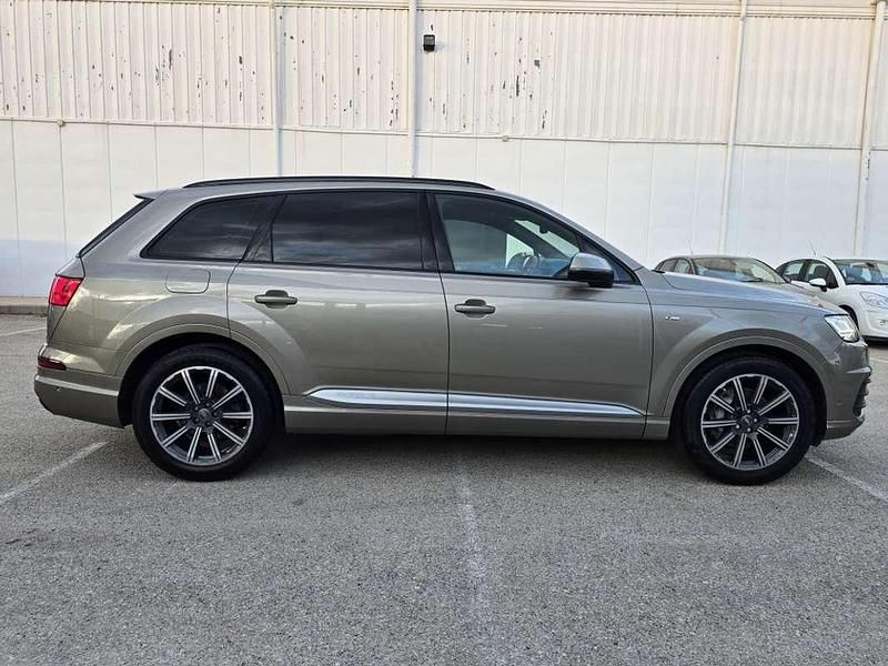 Usado Audi Q7 Sport 272 CV (200 kW) 2015 Gris SUV