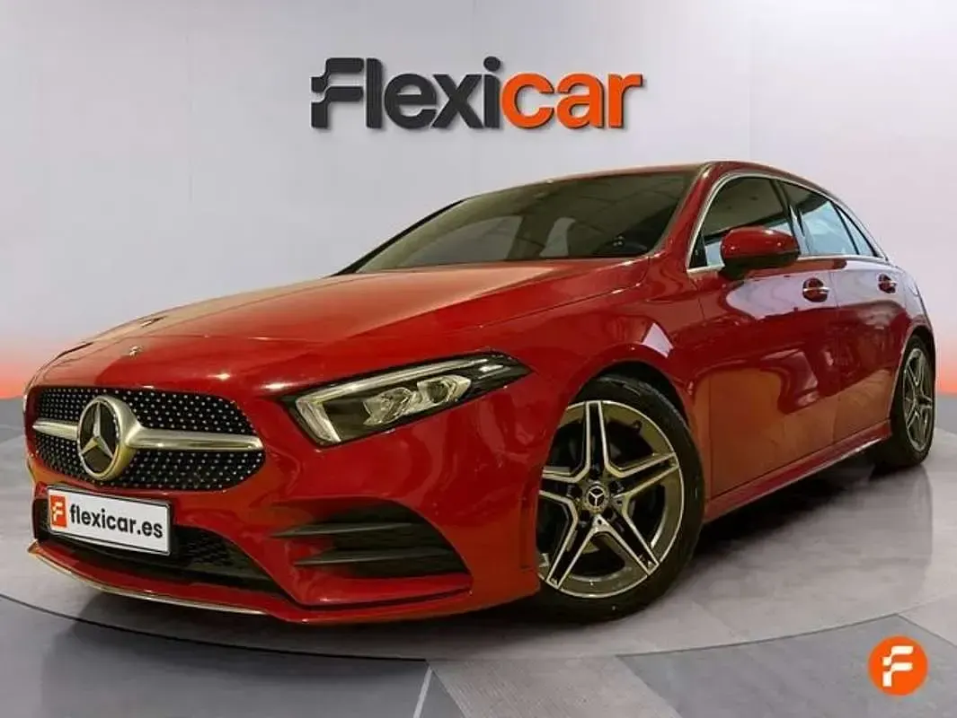 Usado Mercedes A200 156 CV (114 kW) 2018 Rojo Utilitario
