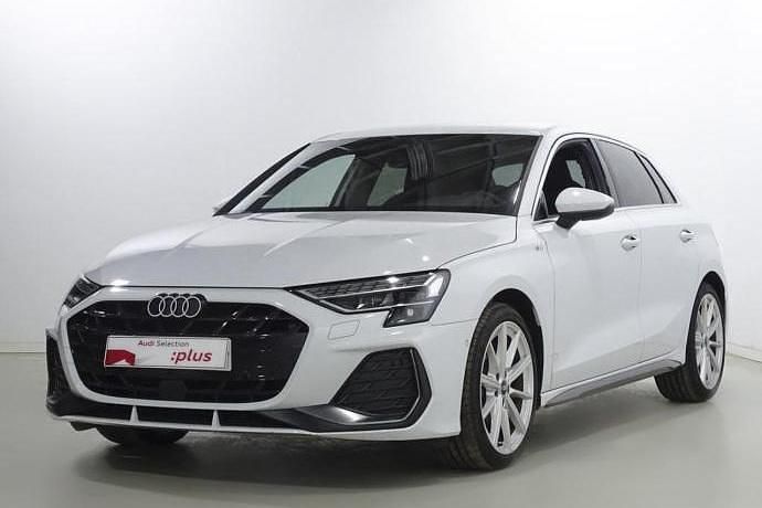 Usado Audi A3 S-Line 150 HP (110 kW) 2025