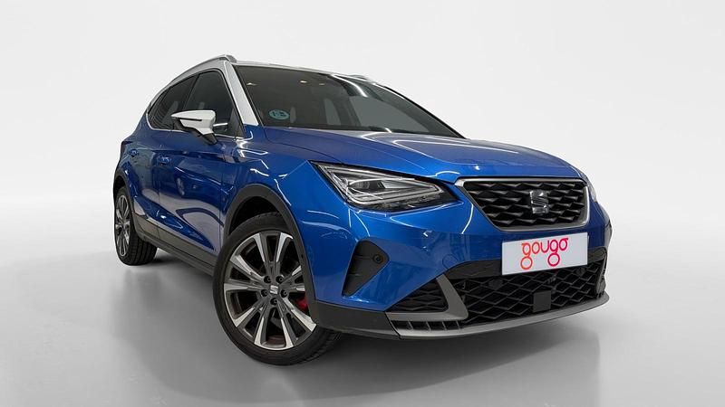 Usado Seat Arona FR 116 CV (85 kW) 2025 Azul SUV