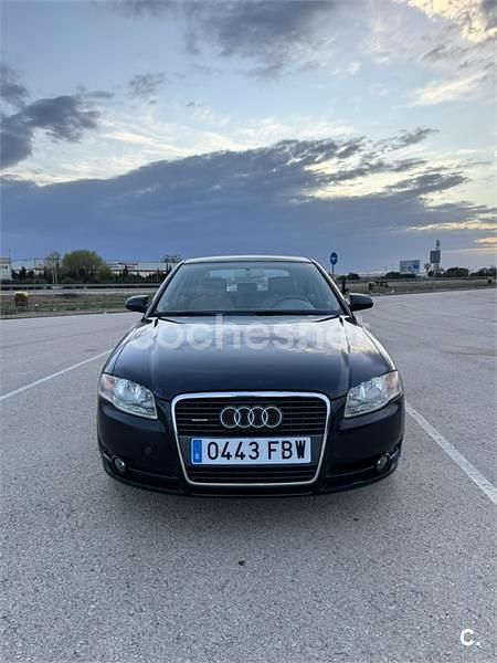 Usado Audi A4 140 CV (102 kW) 2006 Negro Berlina