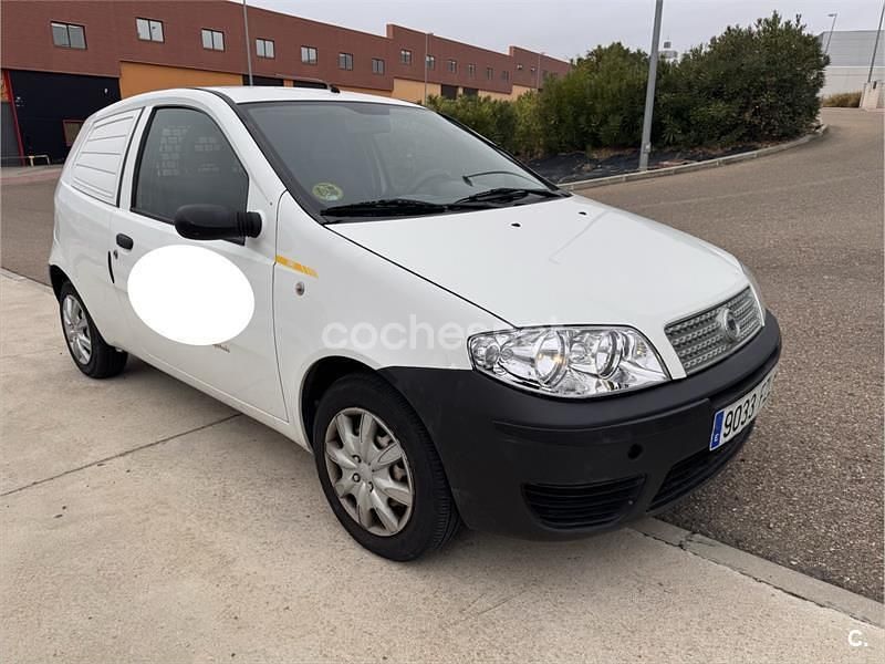 Blanco Usado 2008 Fiat Punto Classica Utilitario | 2000 € (Precio justo) - Imagen 1/1