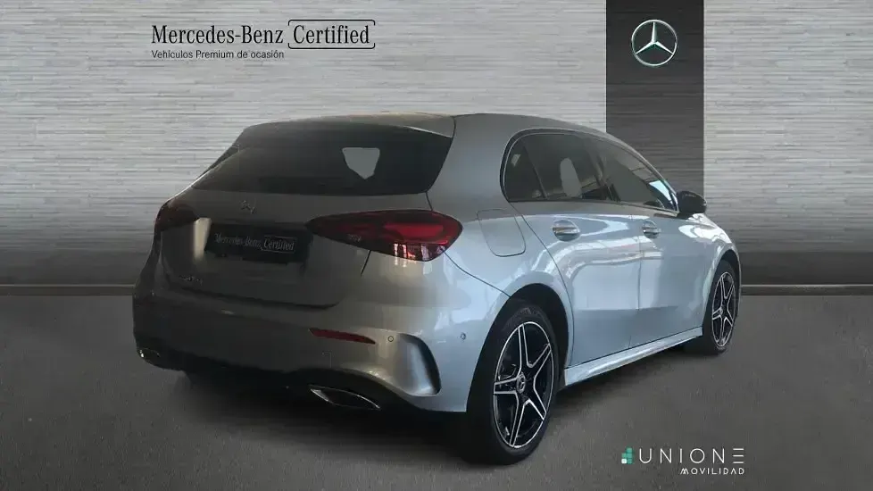 Usado Mercedes A250 218 CV (160 kW) 2025 Gris Berlina