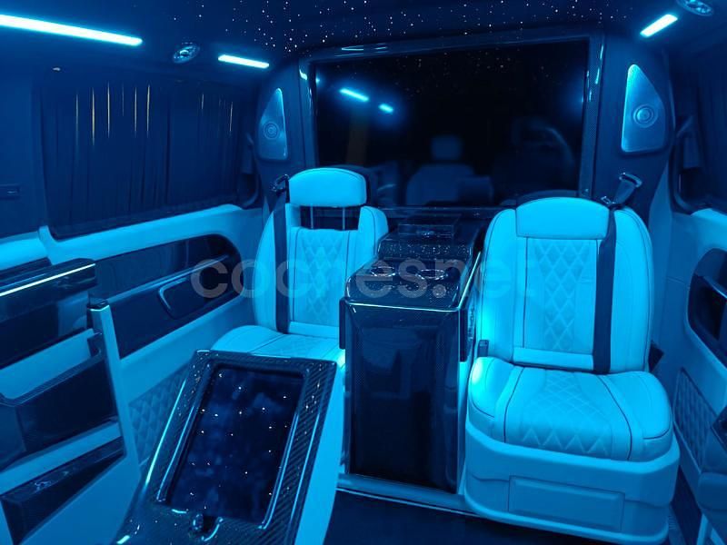 Usado Mercedes V300 Exclusive 239 CV (175 kW) 2022 Negro Monovolumen