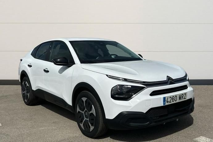 Käytetty Citroën C4 PureTech 100 HP (73 kW) 2024 Katumaasturi