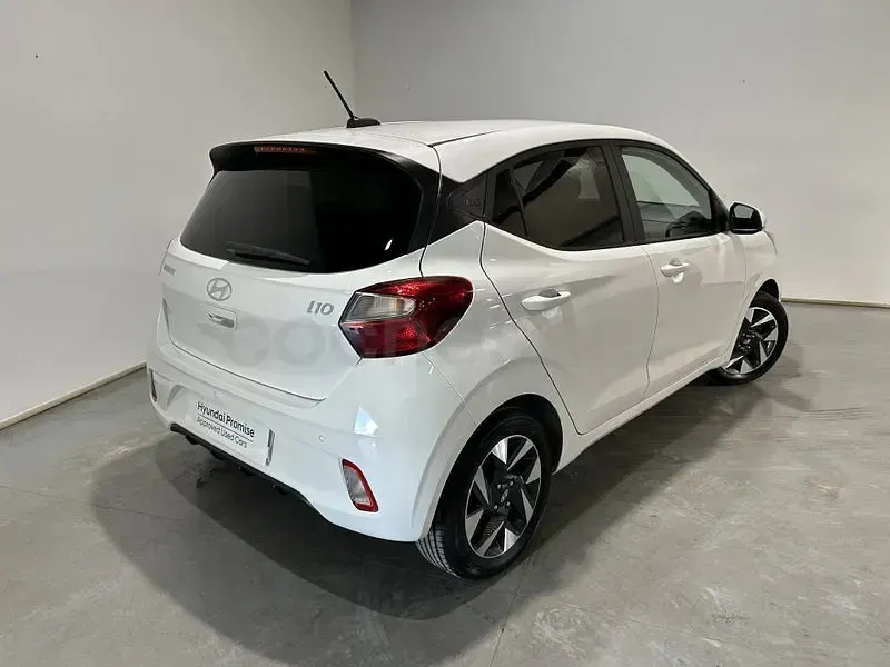 Usado Hyundai i10 63 CV (46 kW) 2025 Blanco Utilitario