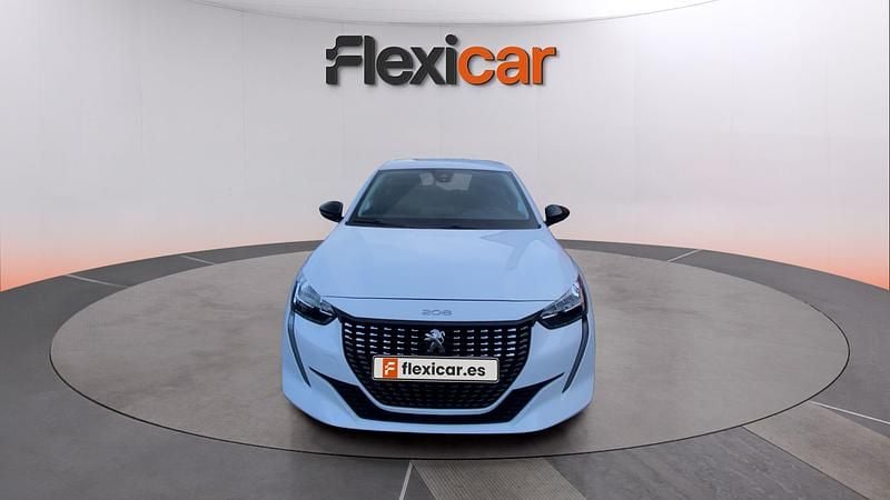 Usado Peugeot 208 Active 102 CV (75 kW) 2023 Blanco Utilitario