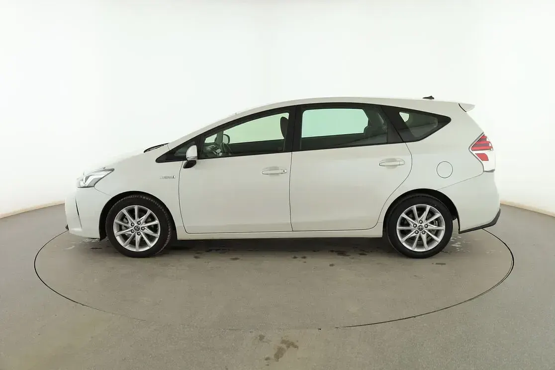 Usado Toyota Prius+ Advance 136 CV (100 kW) 2018 Blanco Monovolumen