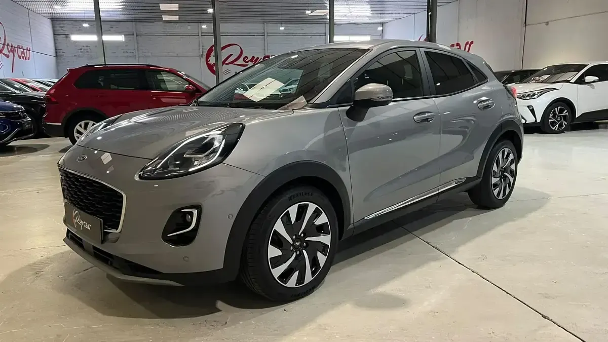 Usado Ford Puma ST-Line 125 CV (91 kW) 2024 Blanco SUV