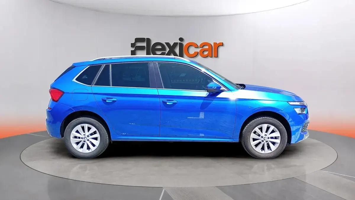 Usado Skoda Kamiq Ambition 150 CV (110 kW) 2024 Azul SUV