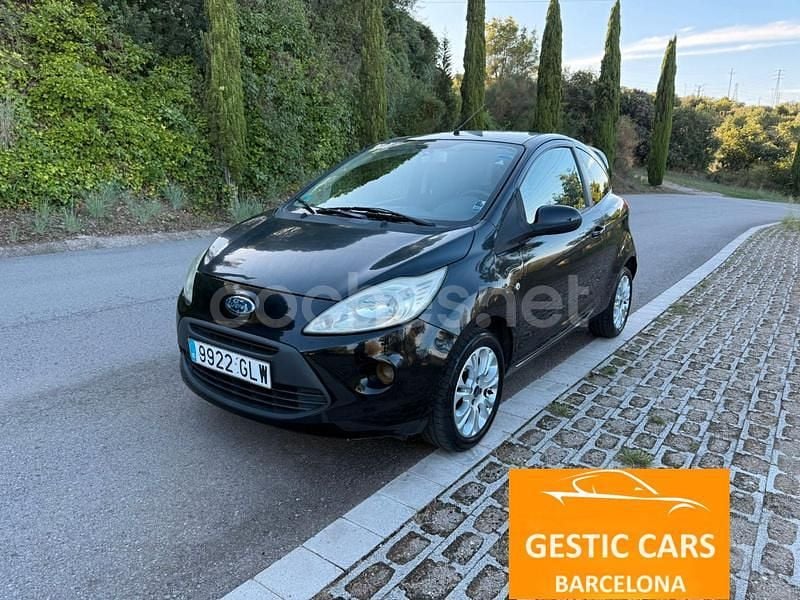 Negro Usado 2009 Ford Ka Titanium Utilitario | 4800 € (Precio justo) - Imagen 1/4