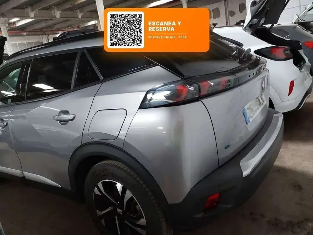 Usado Peugeot 2008 Allure 100 kW (136 CV) 2023 SUV