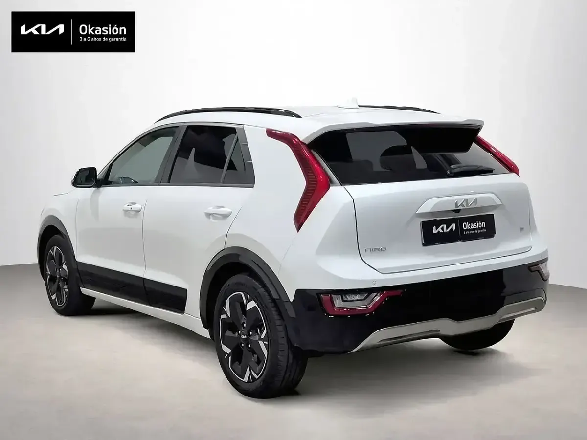 Usado Kia e-Niro 150 kW (204 CV) 2023 Blanco SUV