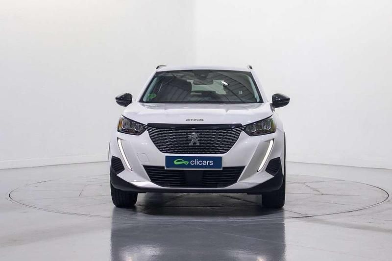 Usado Peugeot 2008 Allure 101 CV (74 kW) 2022 Blanco SUV