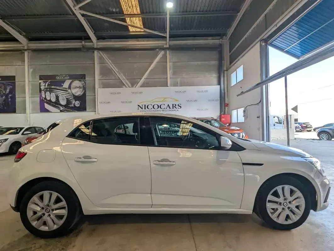 Usado Renault Mégane IV Business 116 CV (85 kW) 2023 Utilitario