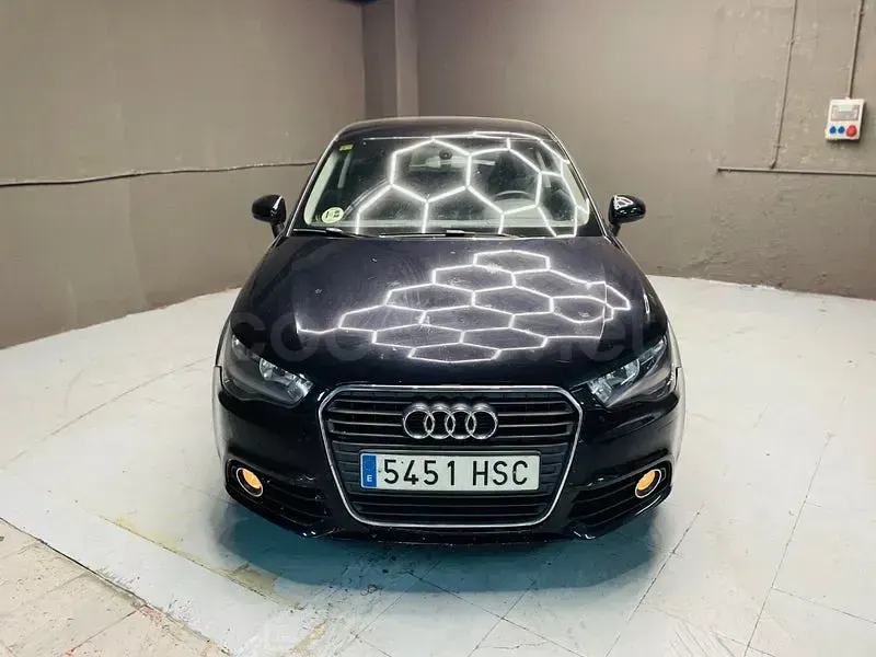 Usado Audi A1 Ambition 90 CV (66 kW) 2013 Negro Utilitario