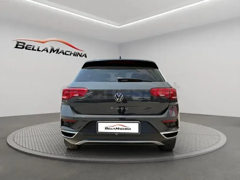 Usado VW T-Roc Advance 150 CV (110 kW) 2022 Negro SUV