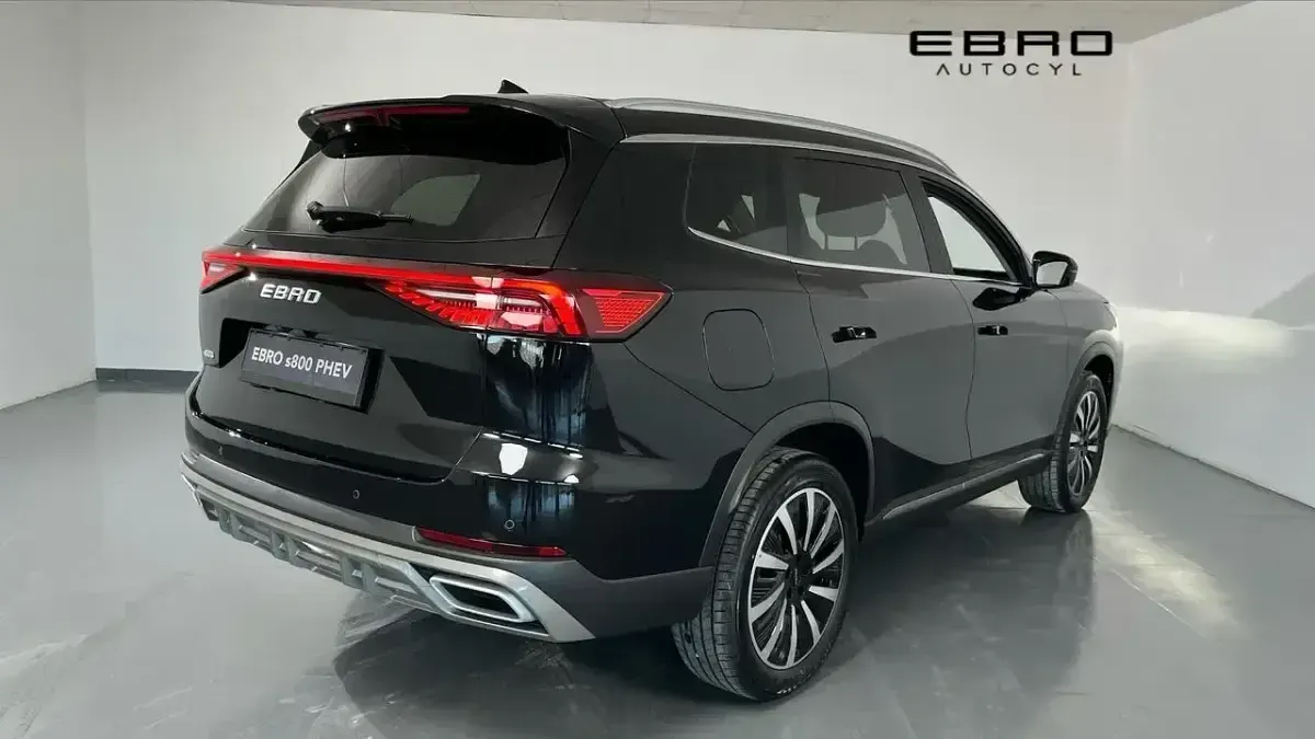 Nuevo Ebro s800 Luxury 346 CV (254 kW) 2025 Gris SUV