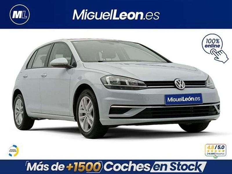 Usado VW Golf VII Advance 110 CV (80 kW) 2018 Gris Utilitario