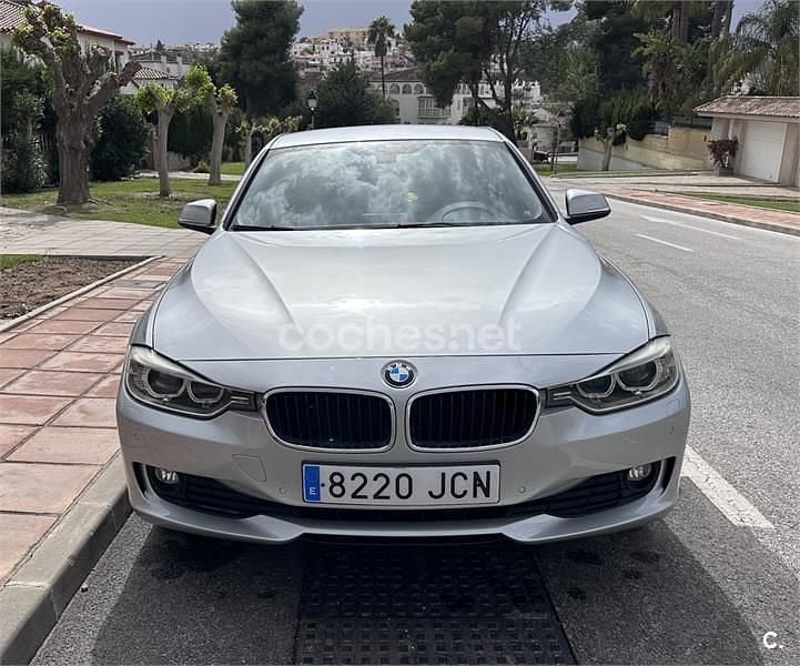 Käytetty BMW 320 184 HP (135 kW) 2015 Harmaa Sedan
