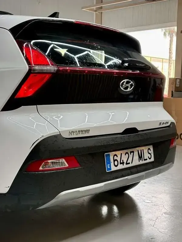 Usado Hyundai Bayon 84 CV (61 kW) 2023 Blanco SUV