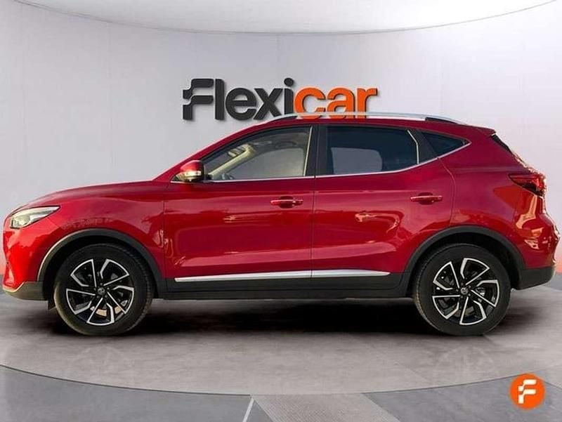 Usado MG ZS Luxury 111 CV (81 kW) 2024 Rojo SUV