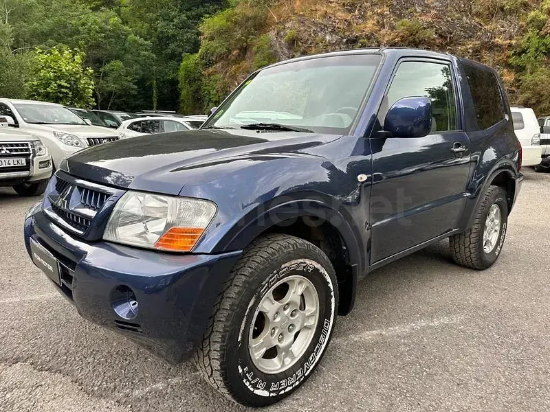 Usado Mitsubishi Montero 115 CV (84 kW) 2006 Azul SUV