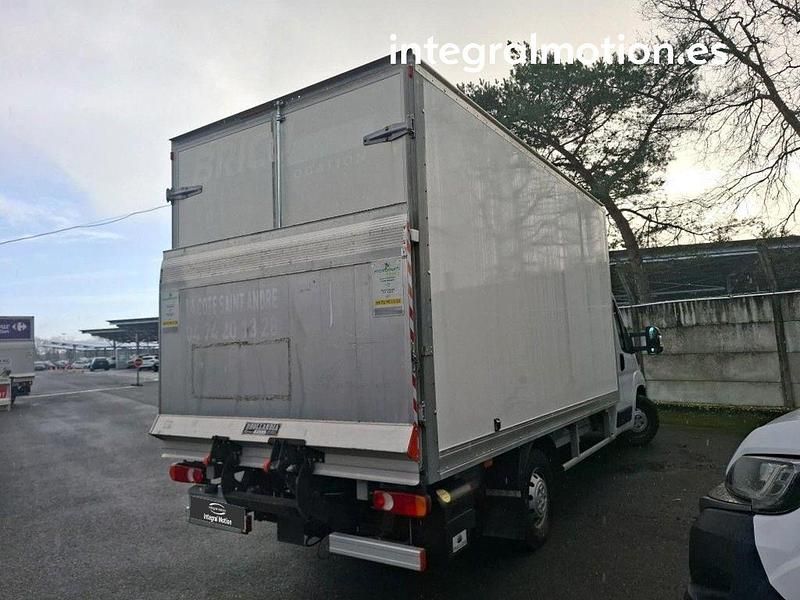 Usado Citroën Jumper 164 CV (120 kW) 2021 Blanco Monovolumen