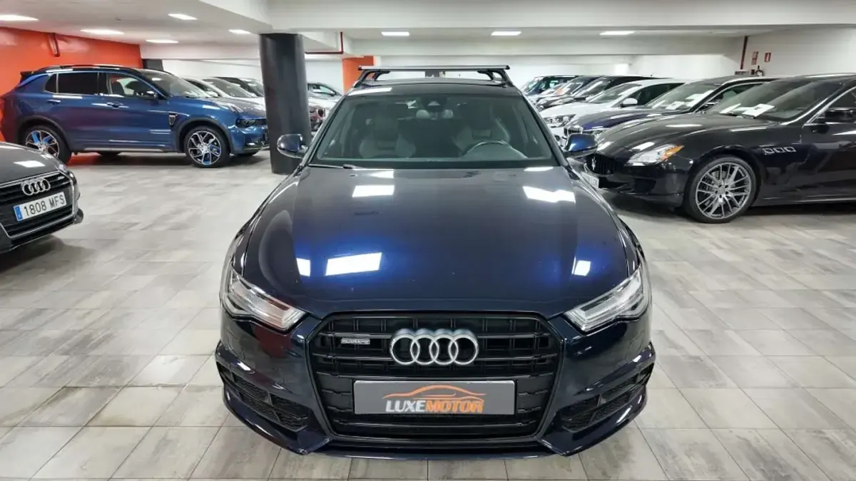 Usado Audi A6 Competition 326 CV (239 kW) 2017 Azul Familiar