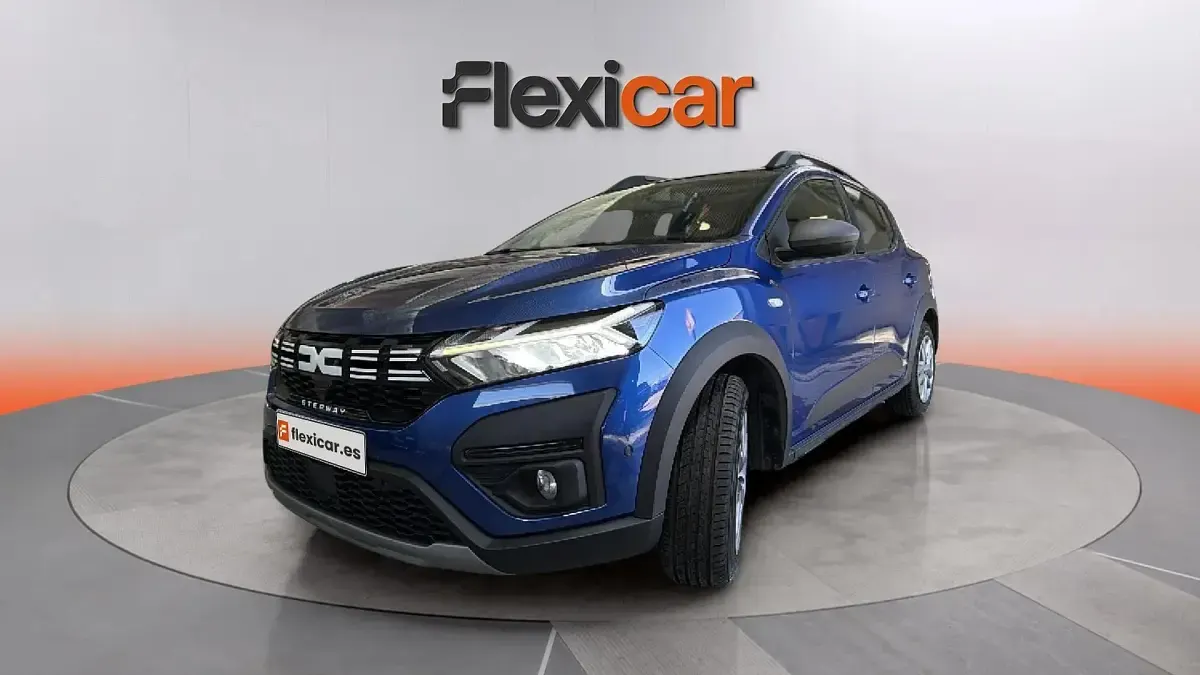 Usado Dacia Sandero Essentiel 101 CV (74 kW) 2023 Azul Berlina